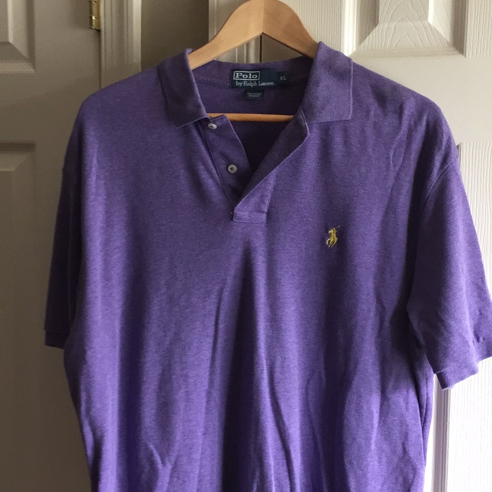 Men's Polo collared shirt.